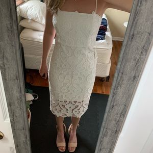 *WORN ONCE* Bardot lace midi dress. Size Small